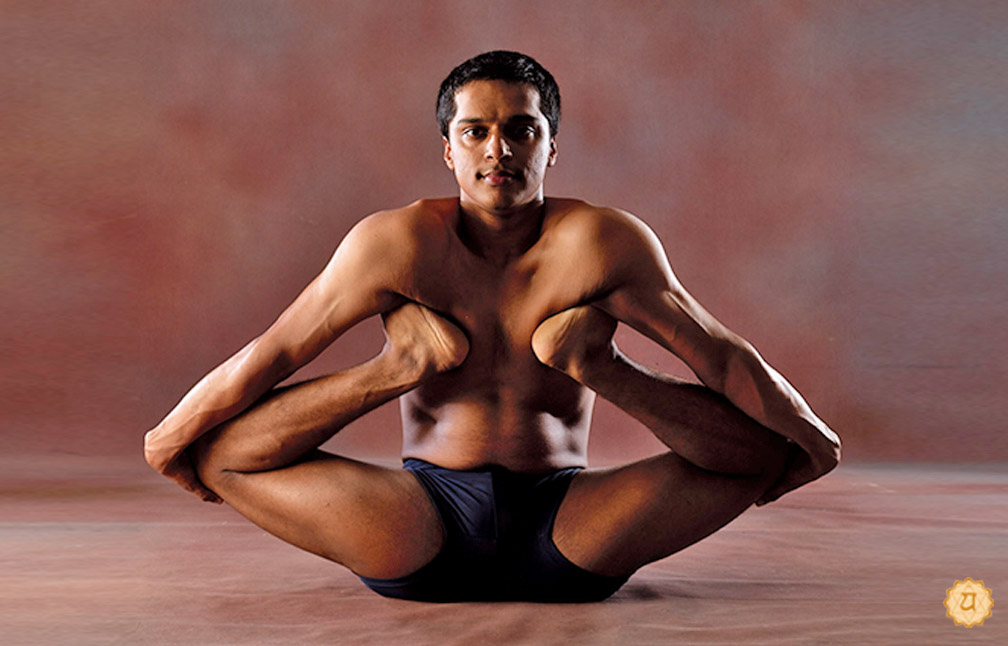 Yogi's Meditation Stick Pose - Both Legs